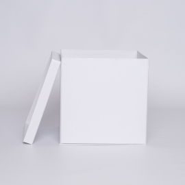 FLOWERBOX Box with Lid – Elegant Floral Gift Packaging