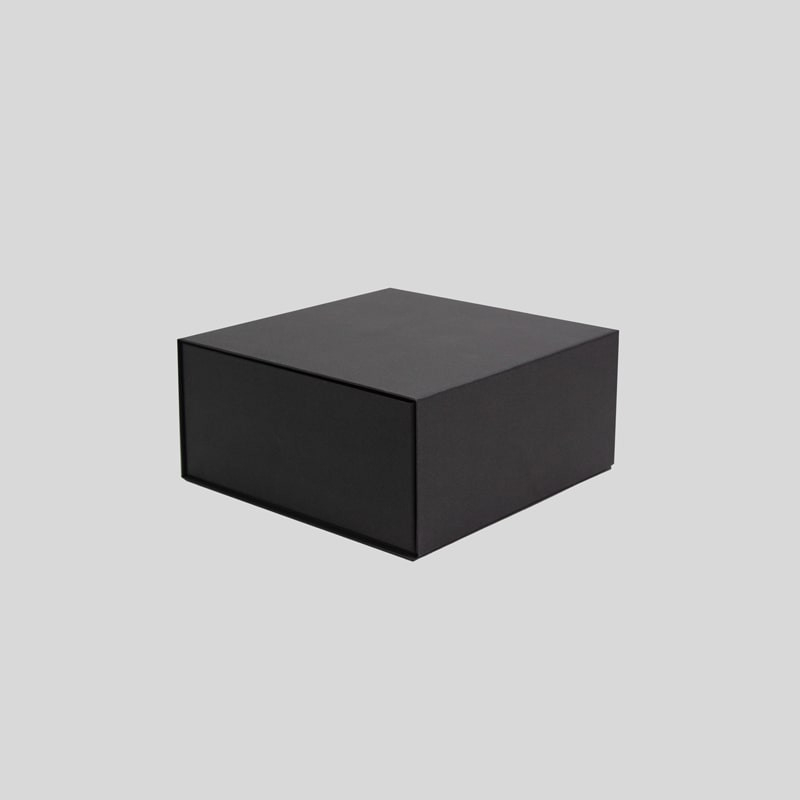 THE LOOP – Eco-Friendly Gift Box for Sustainable Packaging