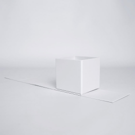 Cubox | Cube-Shaped Packaging Box for Gifts & Products