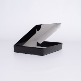 Laminated Color Shipping Box – Durable & Stylish Postpack Packaging