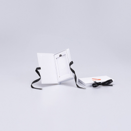 CONCORDE Small Box with Ribbon – Elegant Gift Packaging