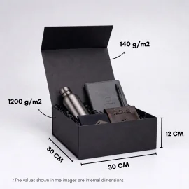 Wonderbox 30x30x12 cm | Large Luxury Square Gift Box