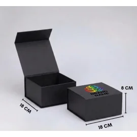 Wonderbox 18x18x8 cm | Luxury Square Gift Box